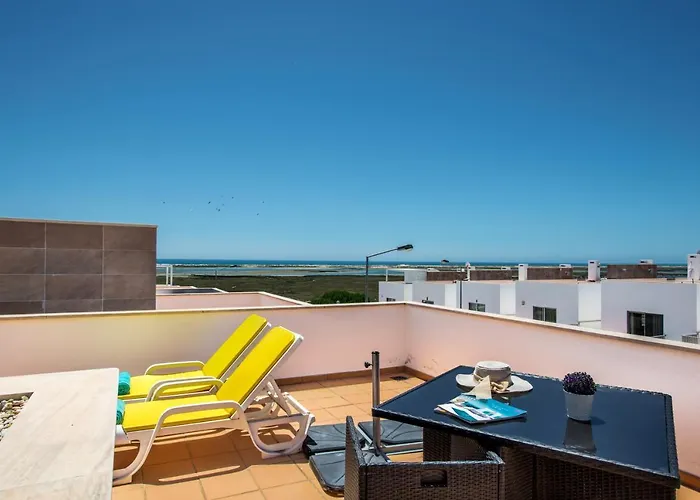 Fuseta Ria Resort - Villa Jasmine - Pool, Jacuzzi & Sea Views